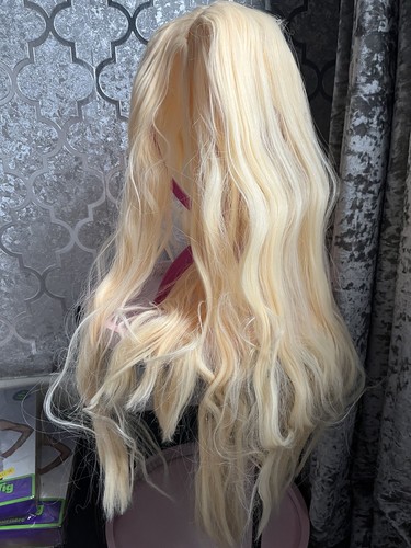 Blonde abba hocus - hocus, pocus